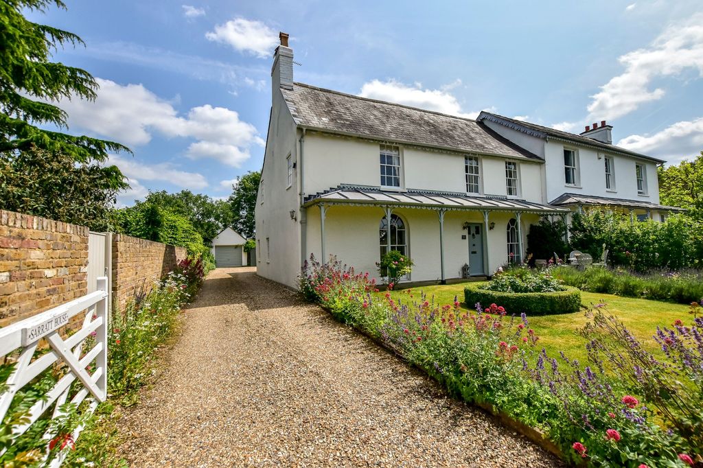 Property photo 1 of 42