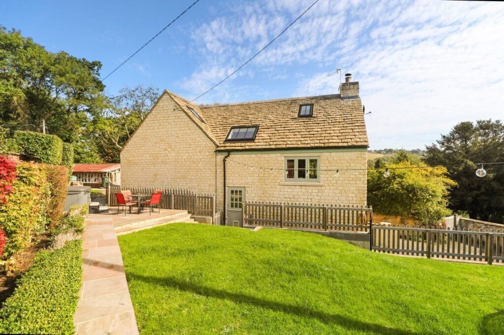 Property photo 1 of 45 Picture No. 50