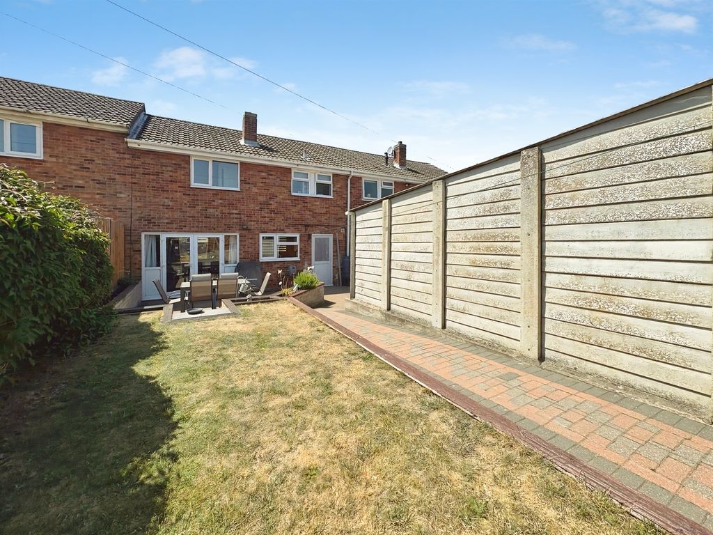 Property photo 1 of 16