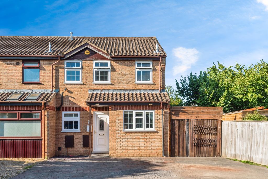 Property photo 1 of 17