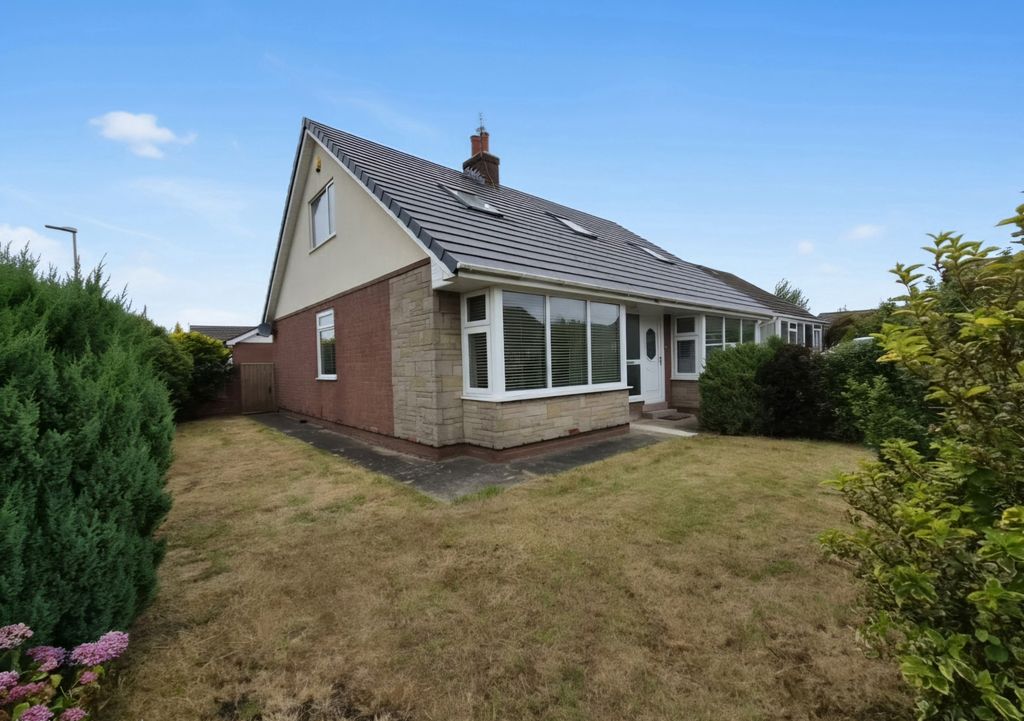 Property photo 1 of 30