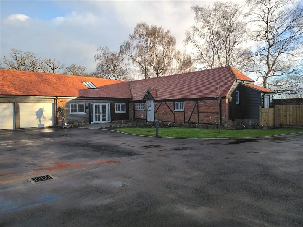 Property photo 1 of 13 Picture No. 18