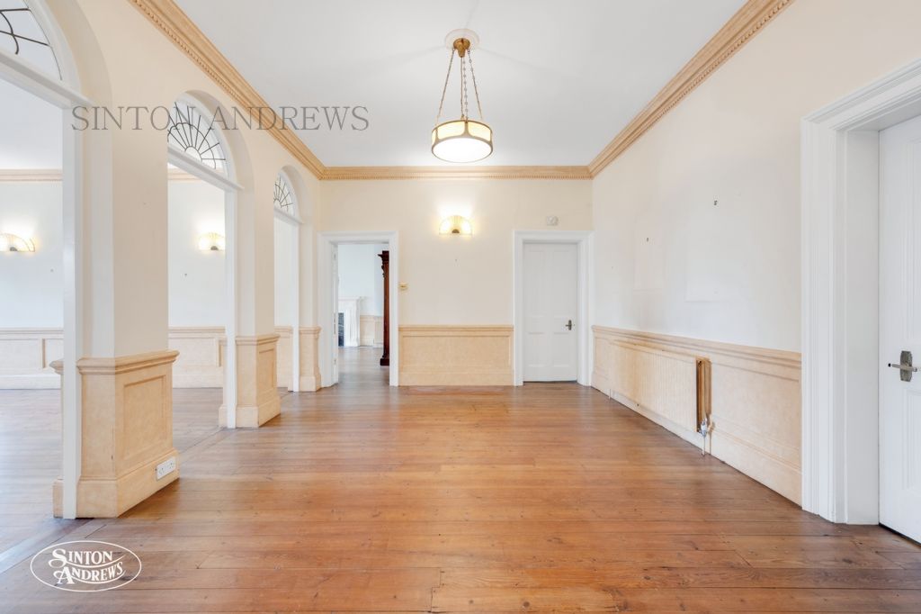 Property photo 2 of 15 Photo 3