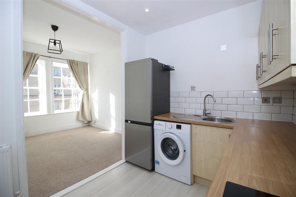 Property photo 2 of 18 Img_1662.Jpg