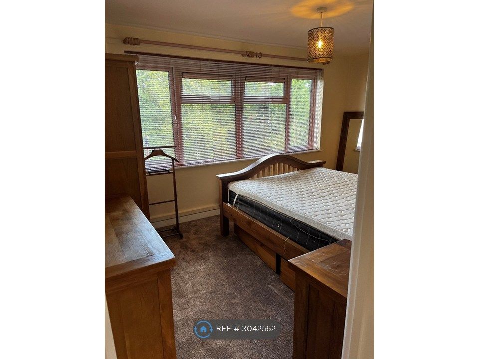 Property photo 3 of 11 Bedroom