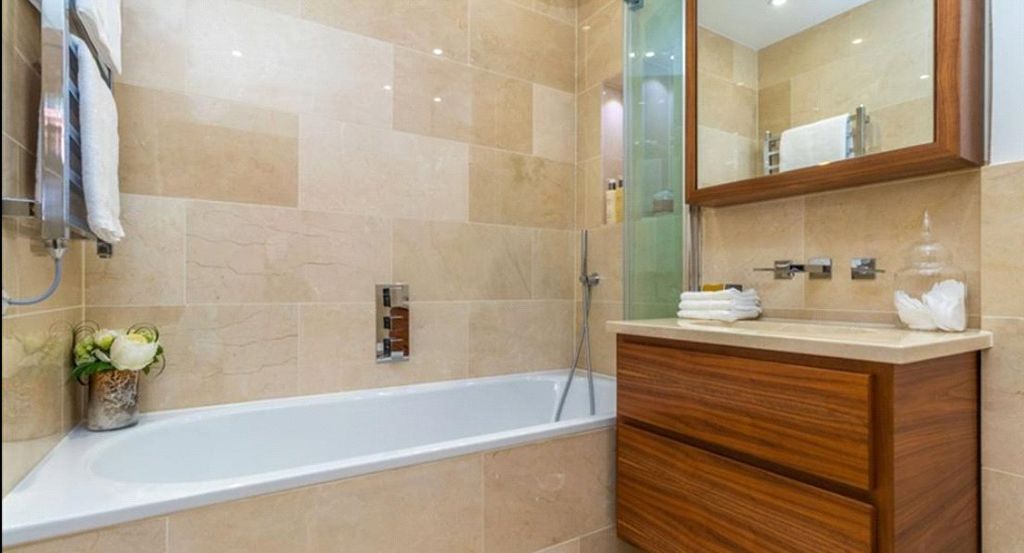 Property photo 3 of 6 A085i00000L93Xtaaj_Nho230133_01.Jpg