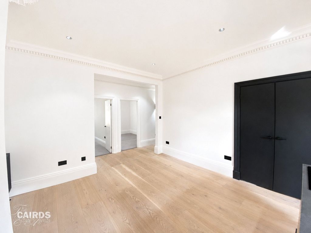 Property photo 3 of 7 Picture No. 03