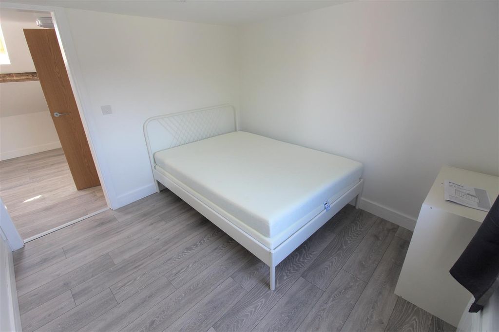 Property photo 3 of 11 Img_9572.Jpg