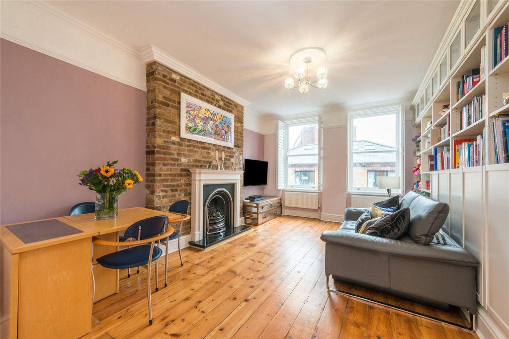 Property photo 3 of 9