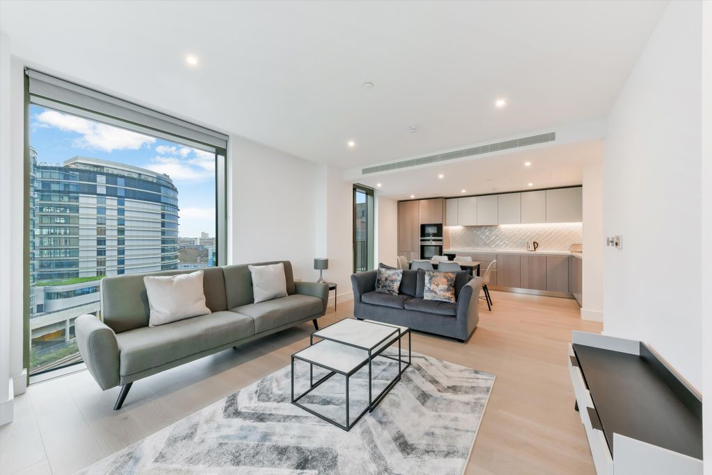 Property photo 1 of 12 Image