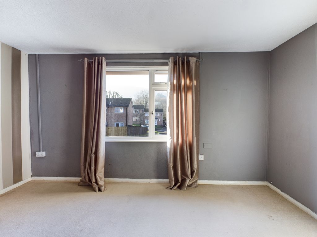 Property photo 3 of 7 Cam00076P1-Pr0146-Still03