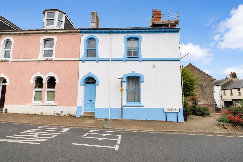 Property photo 1 of 17 1 - Picture No. 13