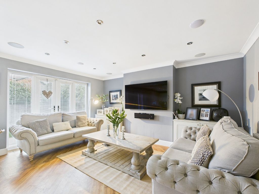 Property photo 1 of 23 4872880