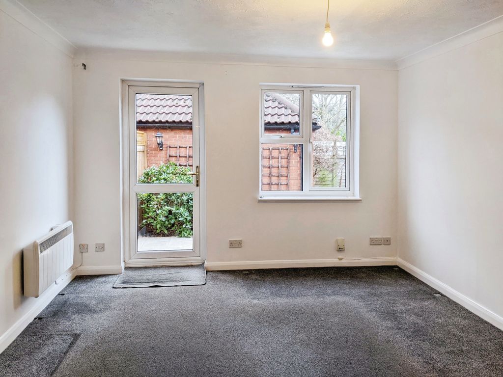 Property photo 2 of 10 Reception Room
