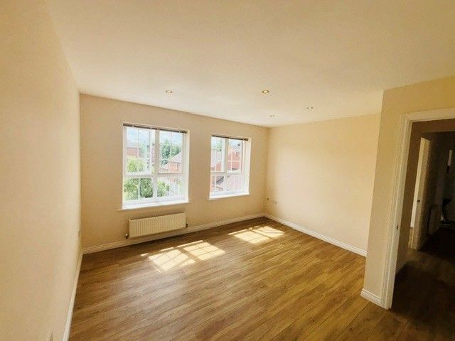Property photo 1 of 16 Image