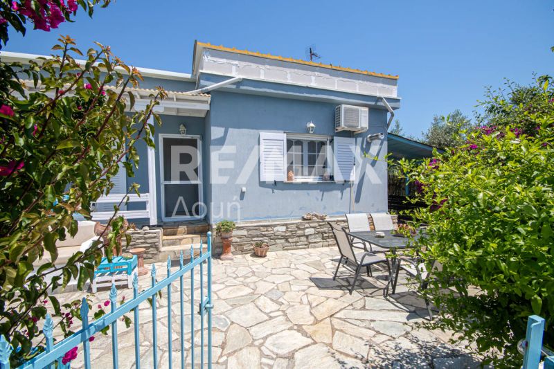 Property photo 3 of 37