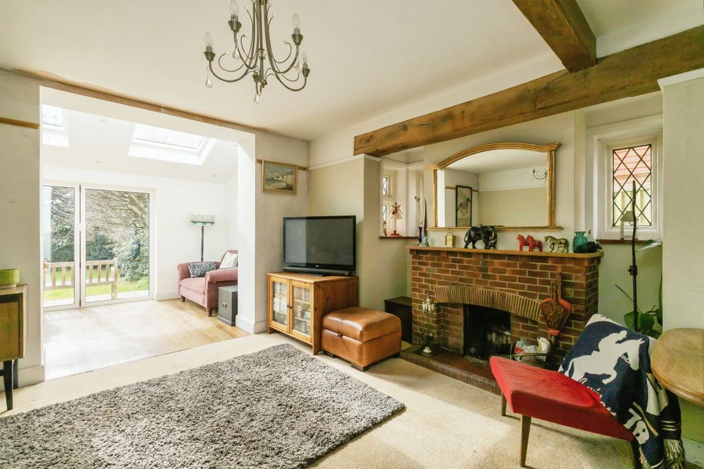 Property photo 3 of 14