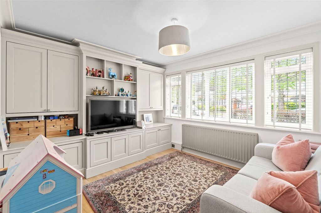 Additional image 5 of 5 bed detached house for saleCourtlands Avenue, Hampton TW12