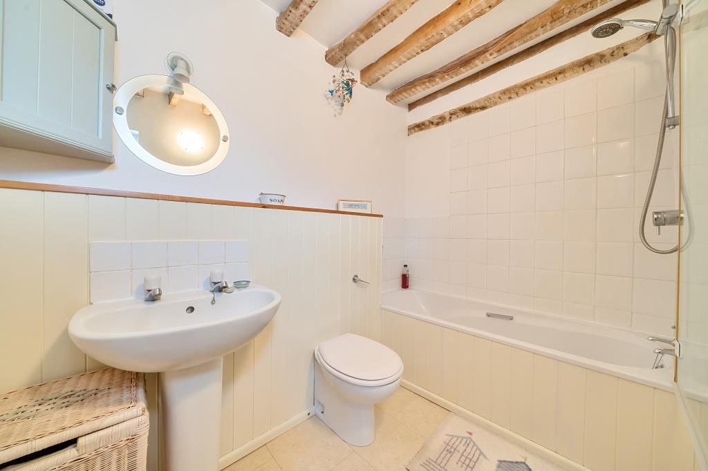 Property photo 3 of 13 Bathroom