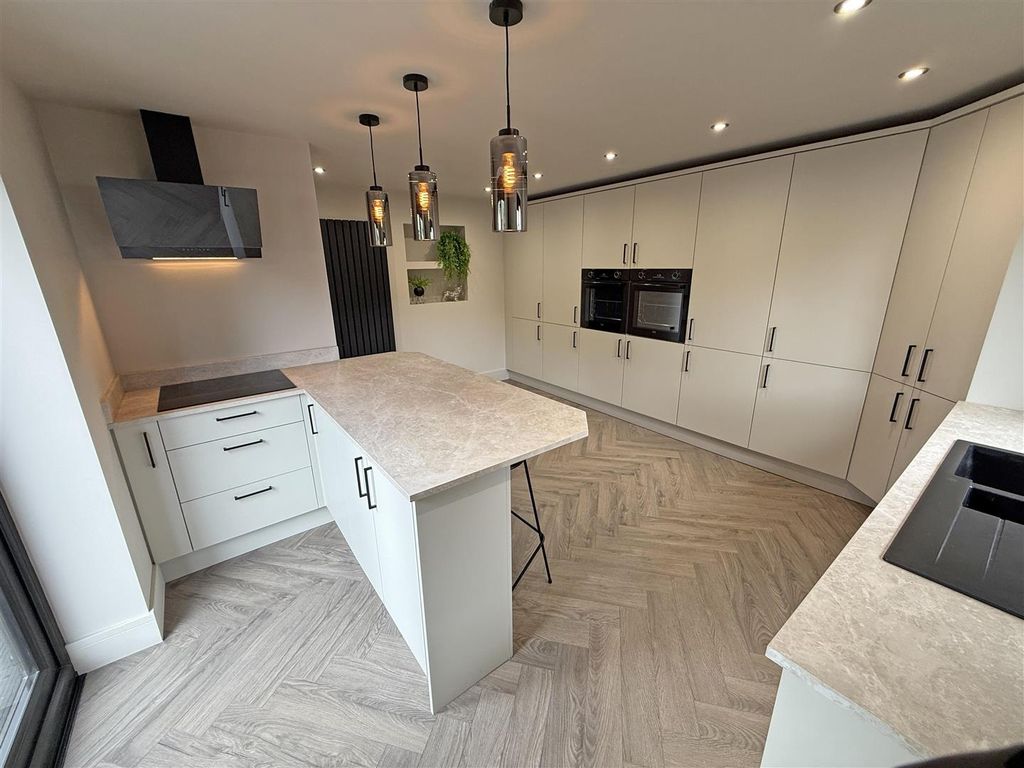 Property photo 2 of 17 Kitchen Angle 1.Jpg