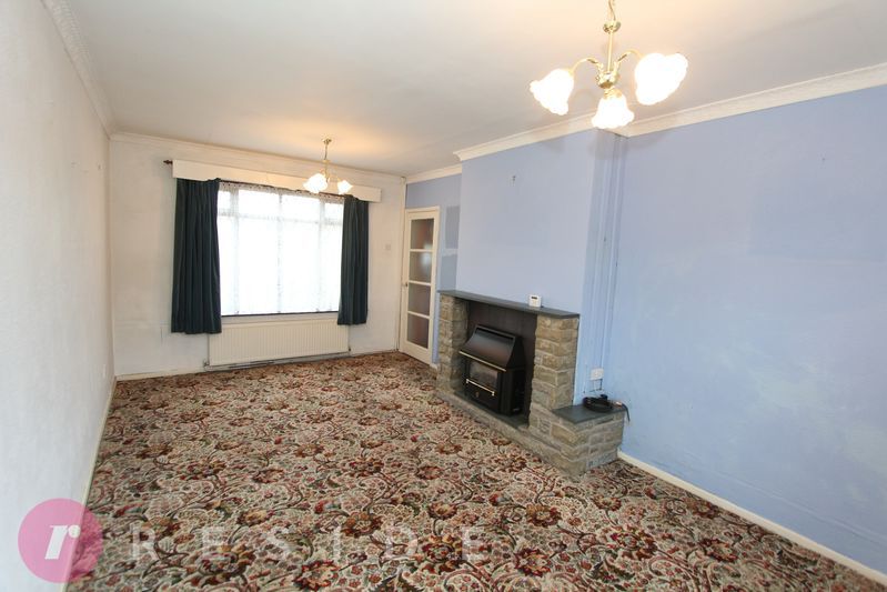 Property photo 2 of 12 Lounge