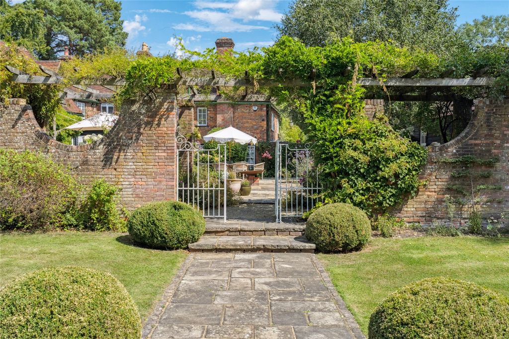 Property photo 3 of 28 Pond House