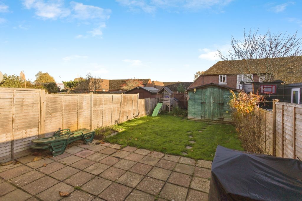 Property photo 3 of 17 Photo