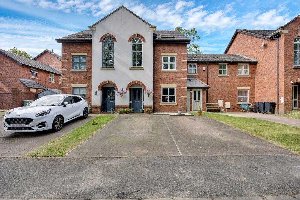 Property photo 1 of 22