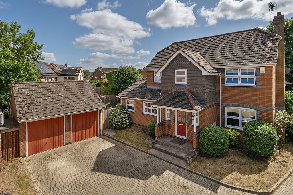 Property photo 1 of 19