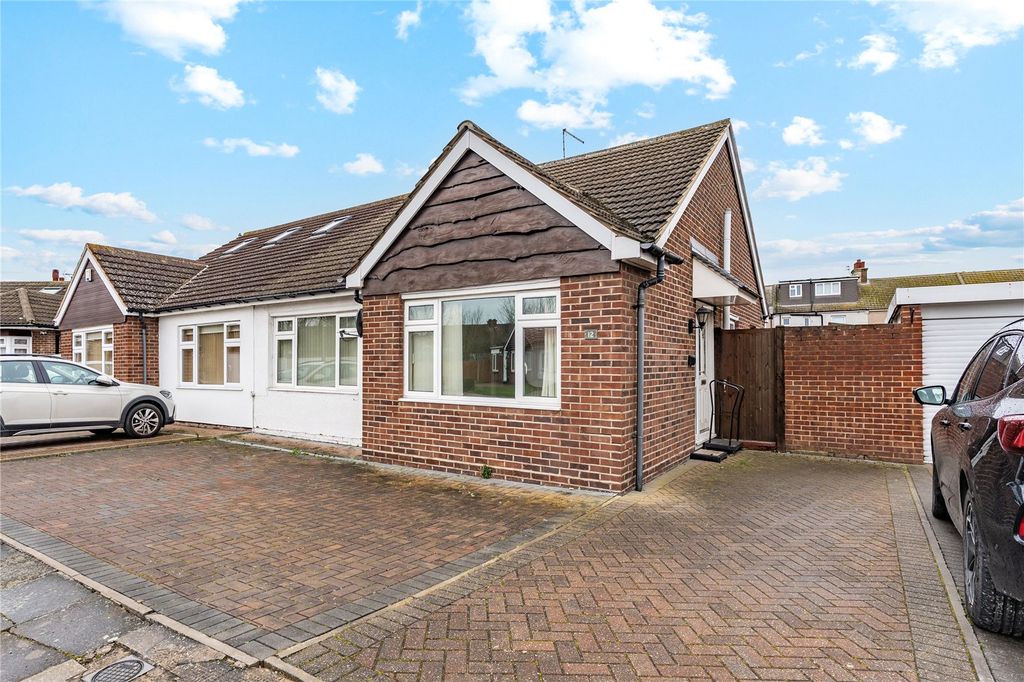 Property photo 1 of 13 Front