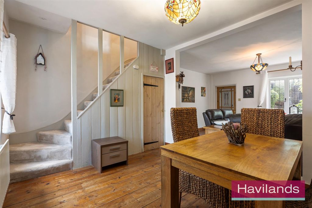 Property photo 3 of 12 Jaycroft-9.Jpg