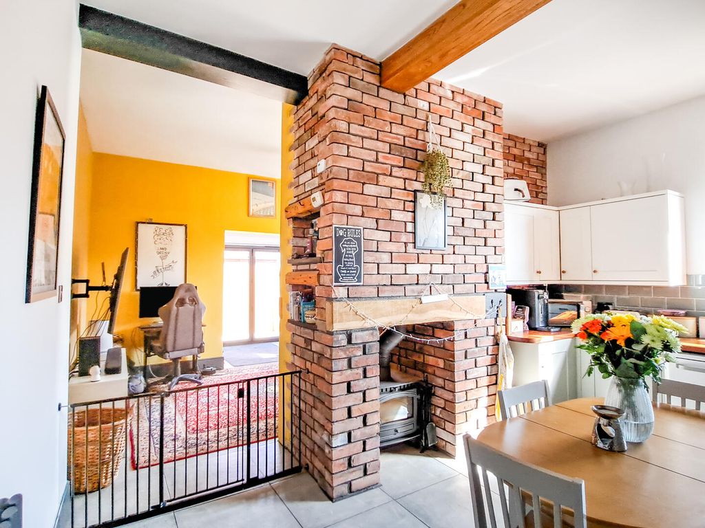 Additional image 6 of 3 bed semi-detached house for saleWalrow Road, Highbridge TA9