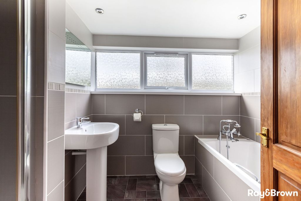 Additional image 51 of 5 bed detached house for saleHeol Clyd, Caerphilly CF83