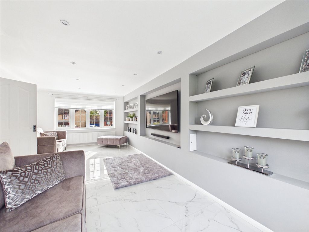 Property photo 3 of 12 Picture No. 03