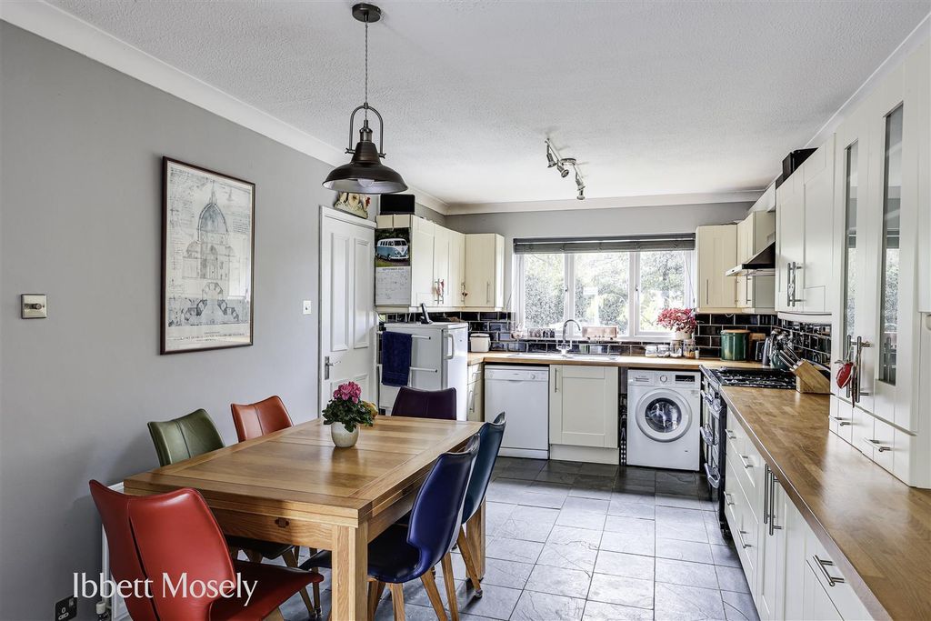 Property photo 1 of 13 8.Jpg