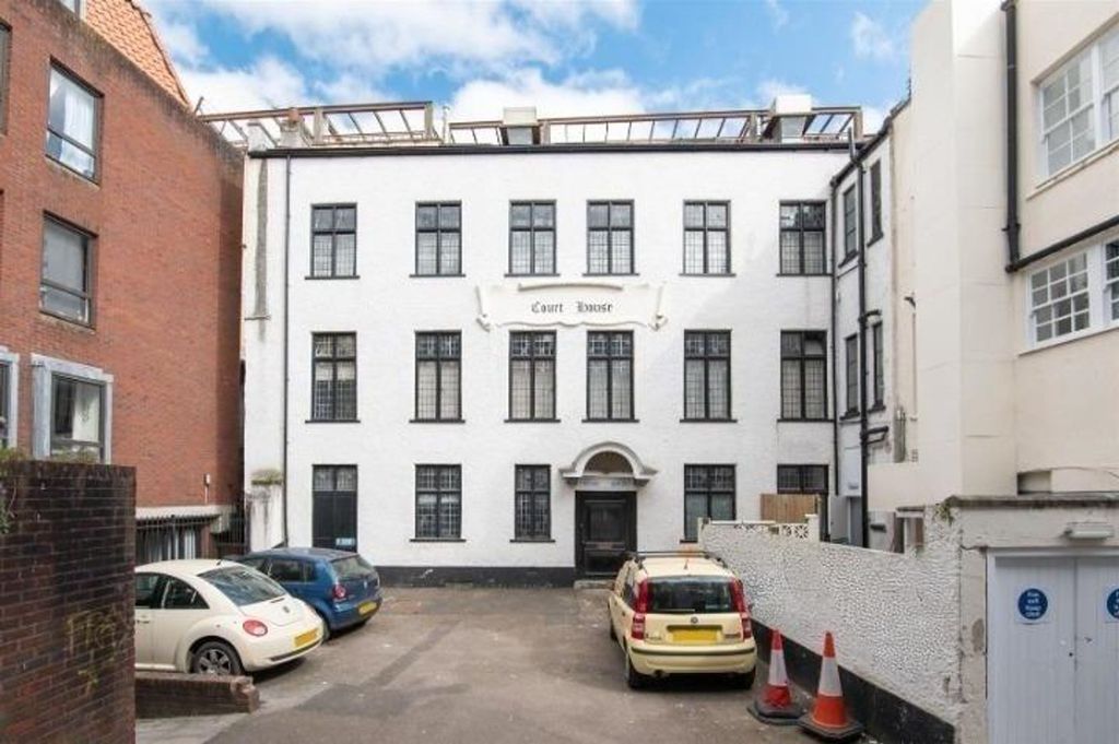 Property photo 2 of 14 Trwuzcst27Npusci2Pz9Jkgzvi4_Pincel_App.Png