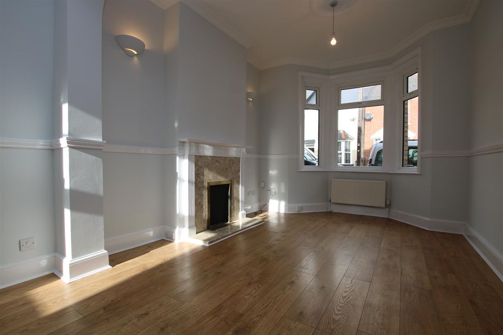 Property photo 3 of 14 Living Area.Jpg