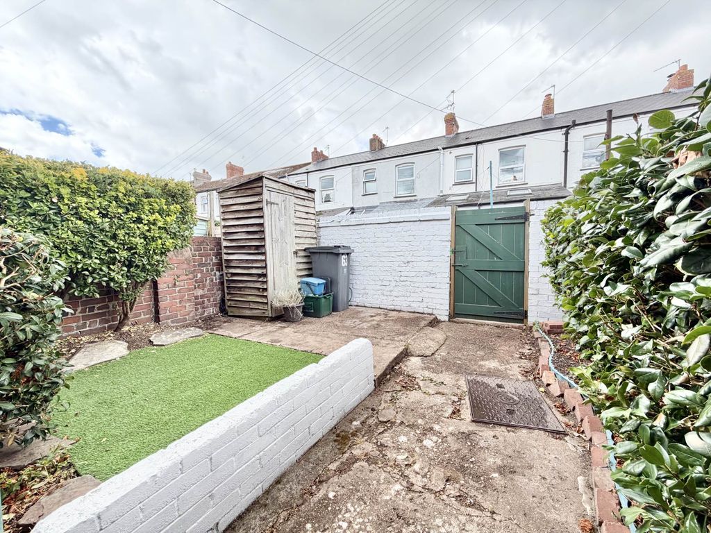 Property photo 3 of 10