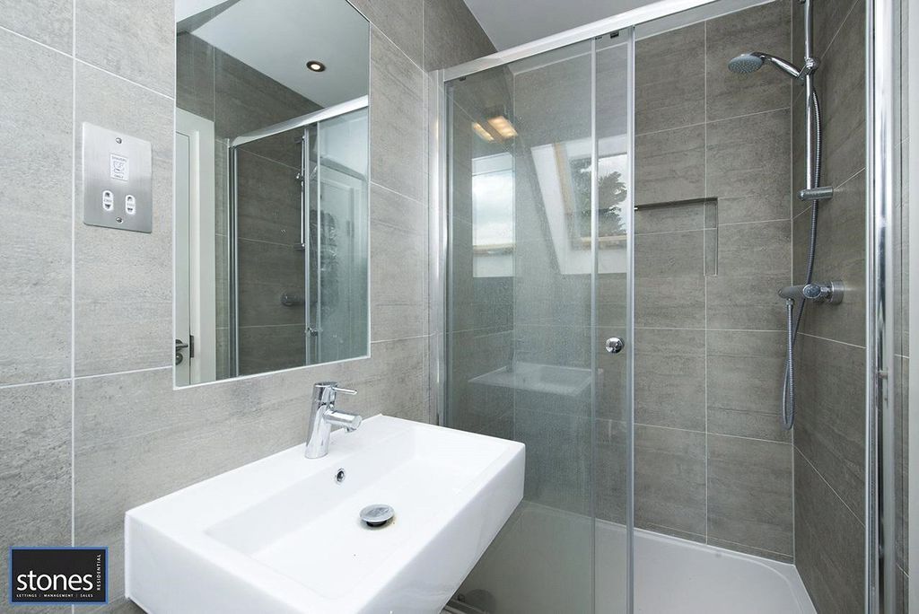 Property photo 3 of 8 Shower Room