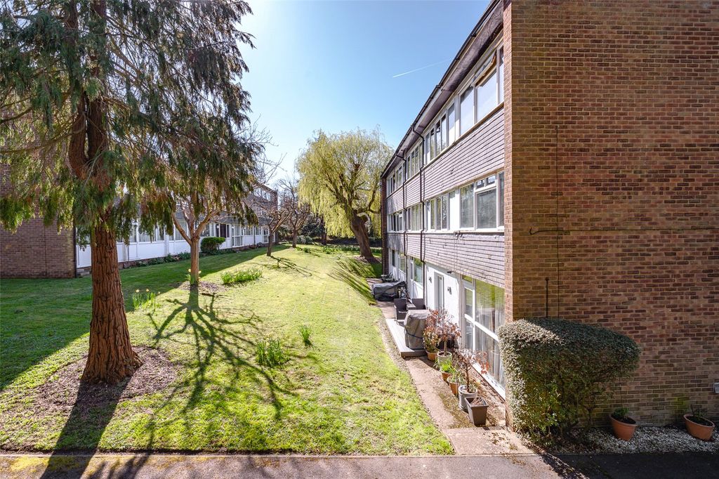 Property photo 3 of 17 Picture No. 34