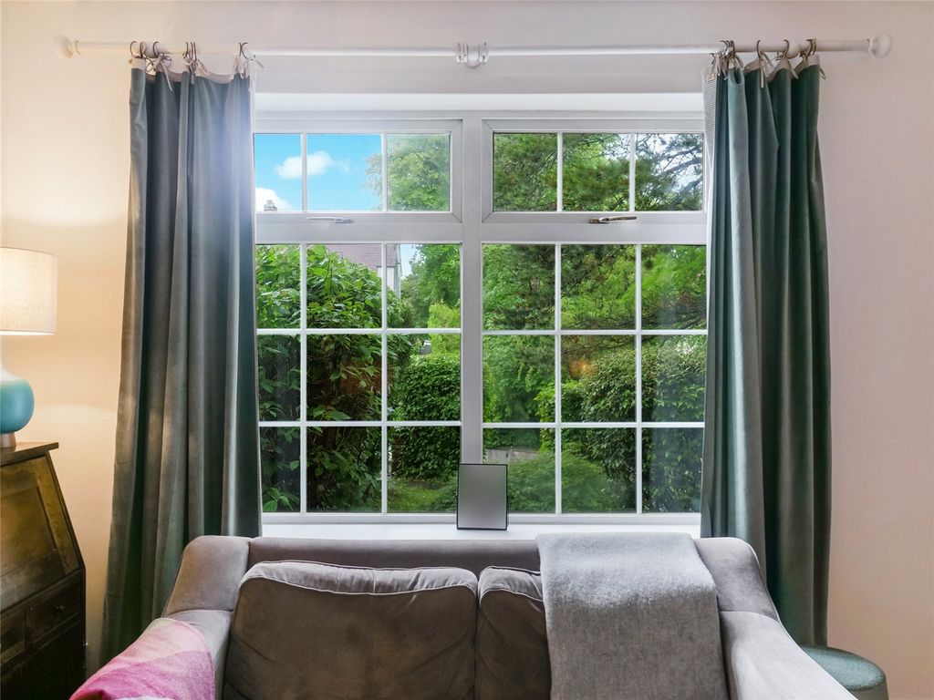 Property photo 3 of 22 Picture No. 03