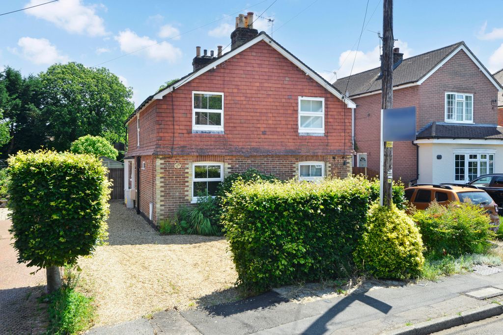 Property photo 1 of 16
