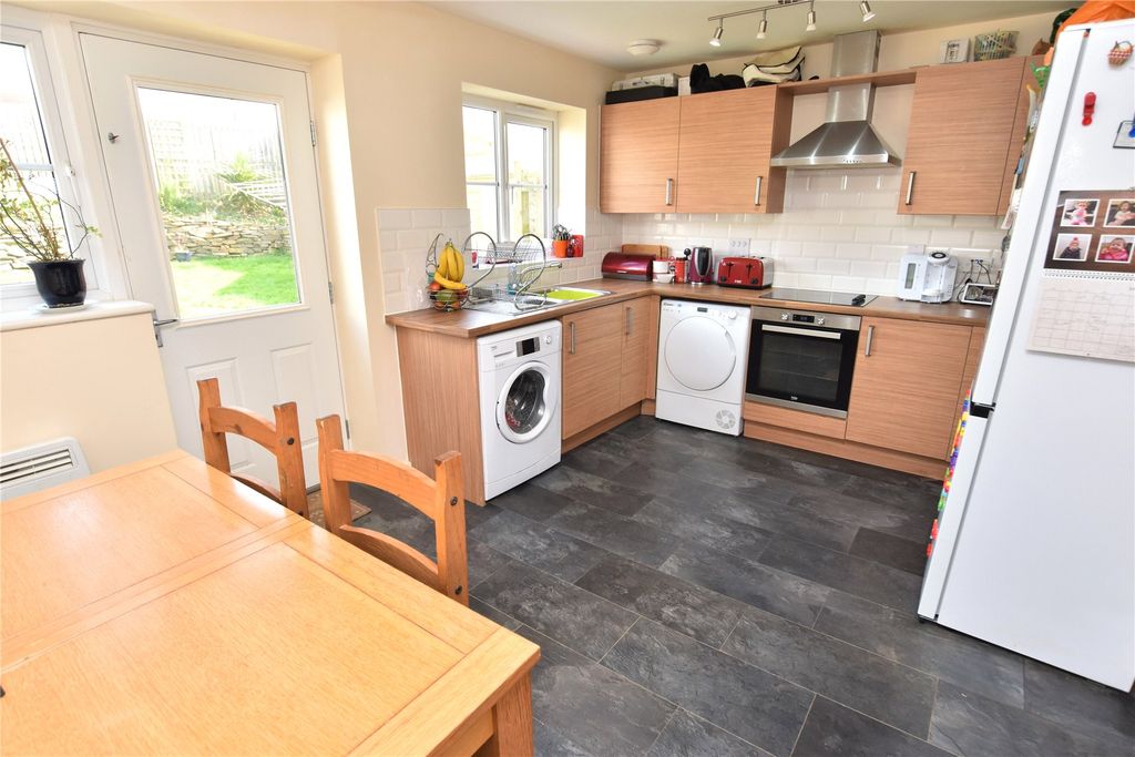 Property photo 2 of 13 Picture No. 04