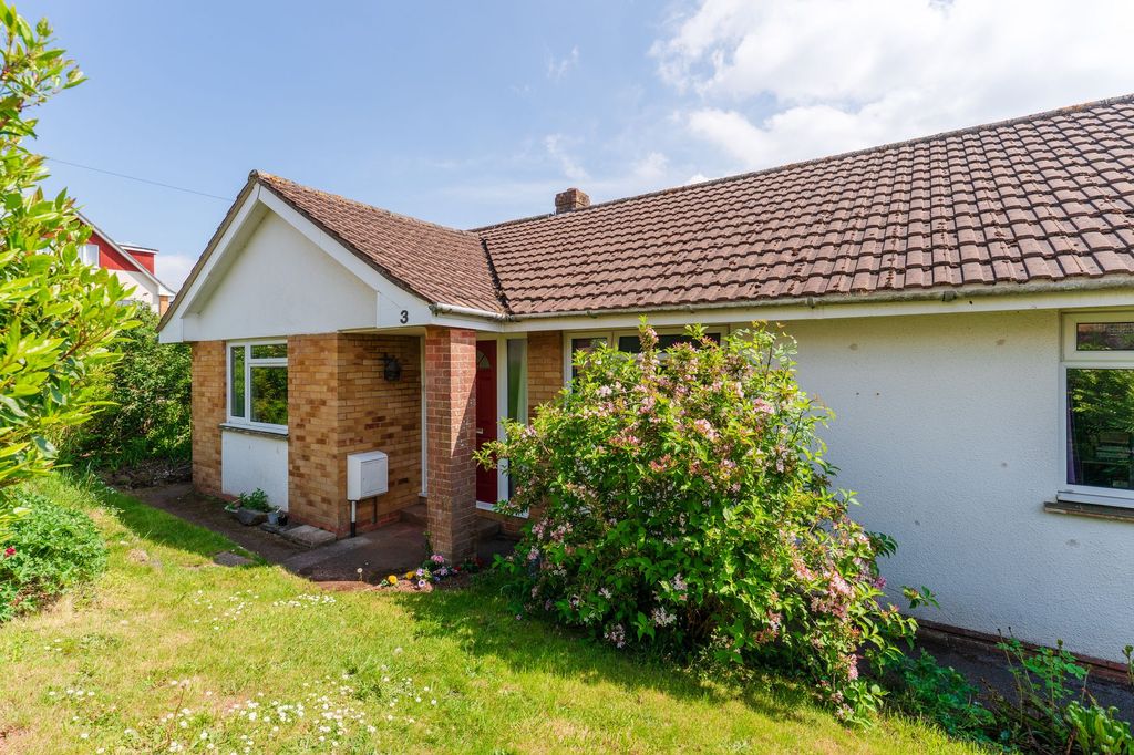 Property photo 1 of 24