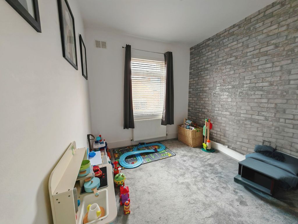 Additional image 15 of 3 bed flat for saleNorthbourne Road, Jarrow NE32
