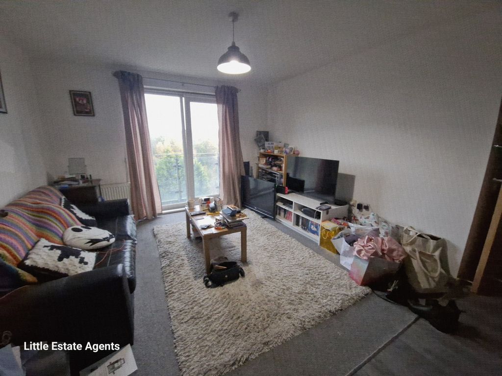 Property photo 3 of 12 Photo 3