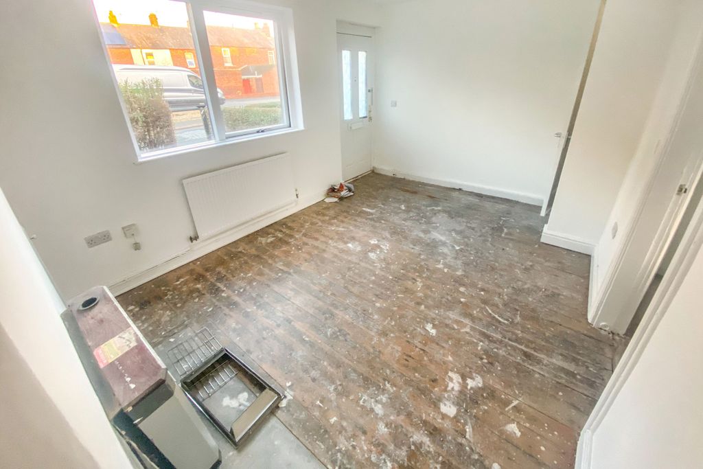 Property photo 3 of 12 29 Duke Street, Carlisle, Cumbria, Ca2 5Ul