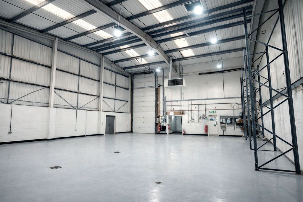 Property photo 2 of 3