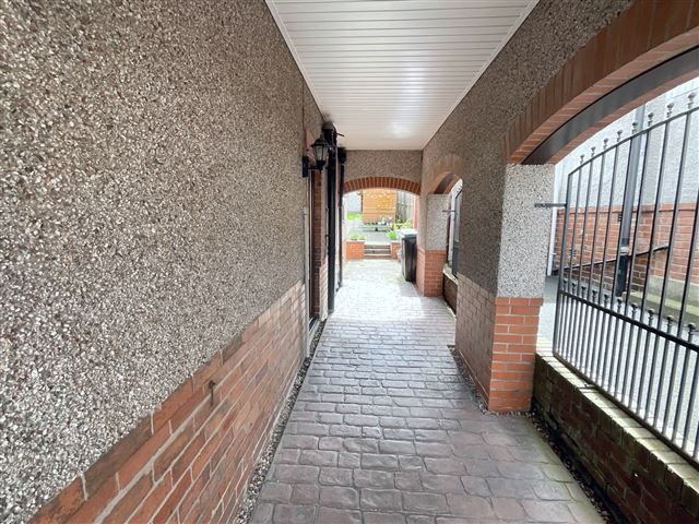 Property photo 2 of 21 Front