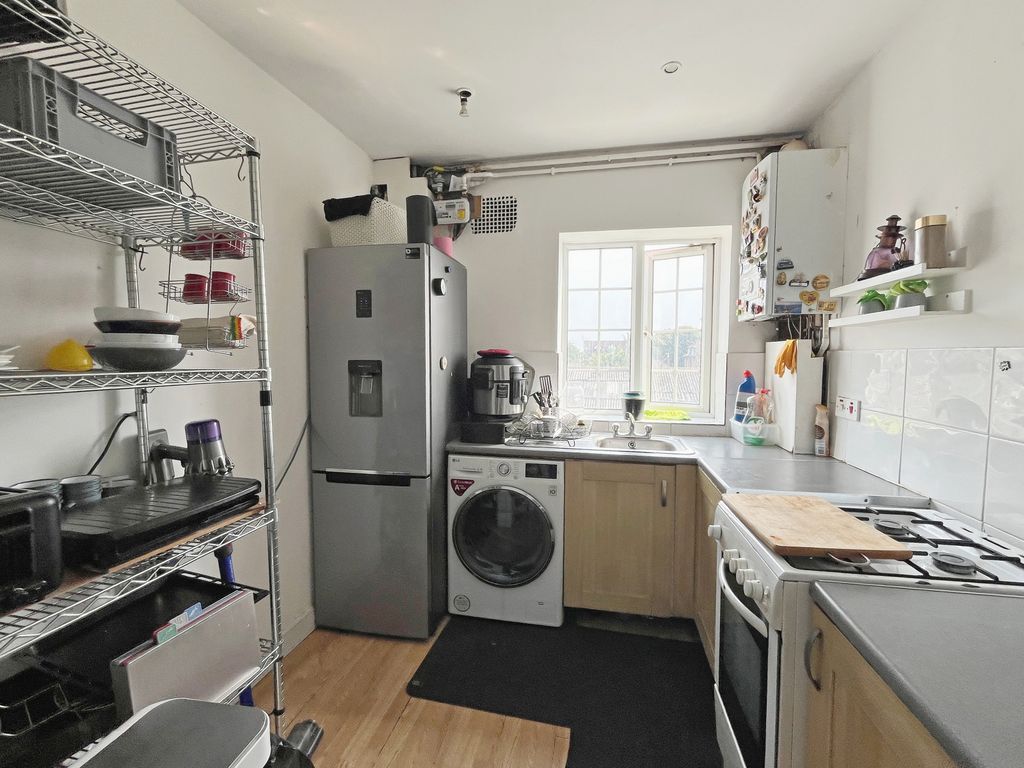 Property photo 1 of 5 Two Bedroom Flat